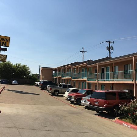 Crown Inn Grand Prairie Exterior foto